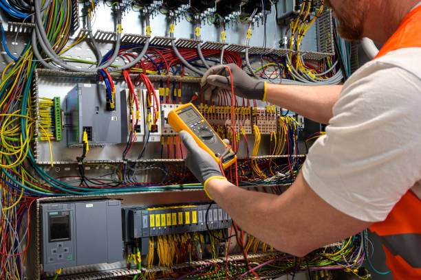 Best Electrical Repair Services  in Warrensburg, MO